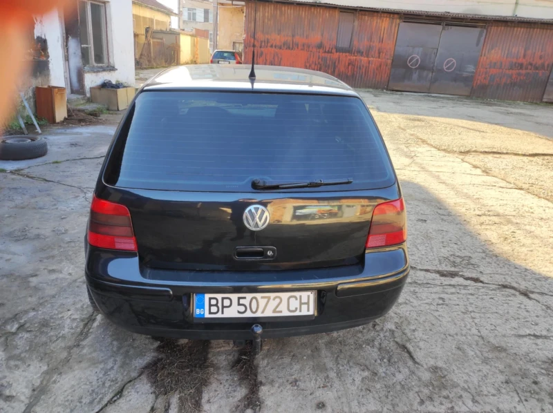 VW Golf 1.9tdi, снимка 2 - Автомобили и джипове - 48694569