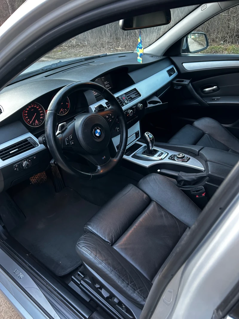 BMW 530 D SAT, снимка 7 - Автомобили и джипове - 49392413