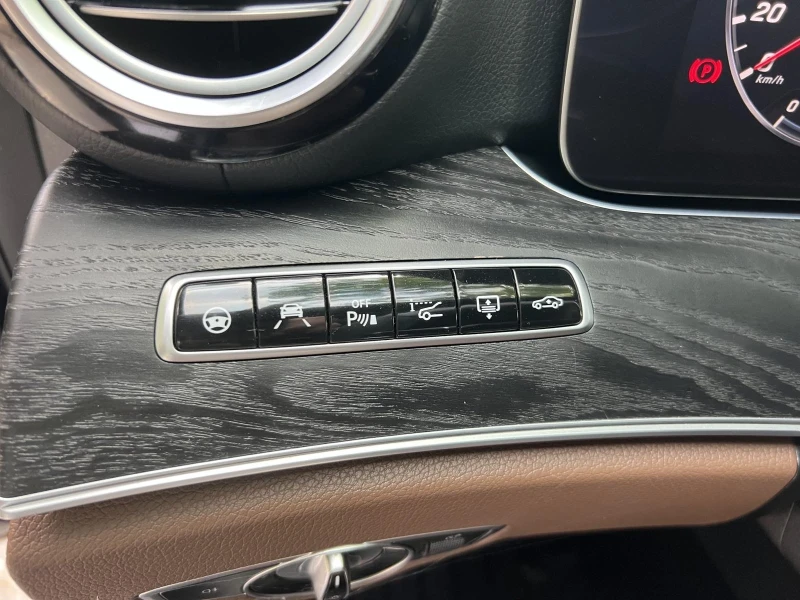 Mercedes-Benz E 53 AMG, снимка 13 - Автомобили и джипове - 50274999