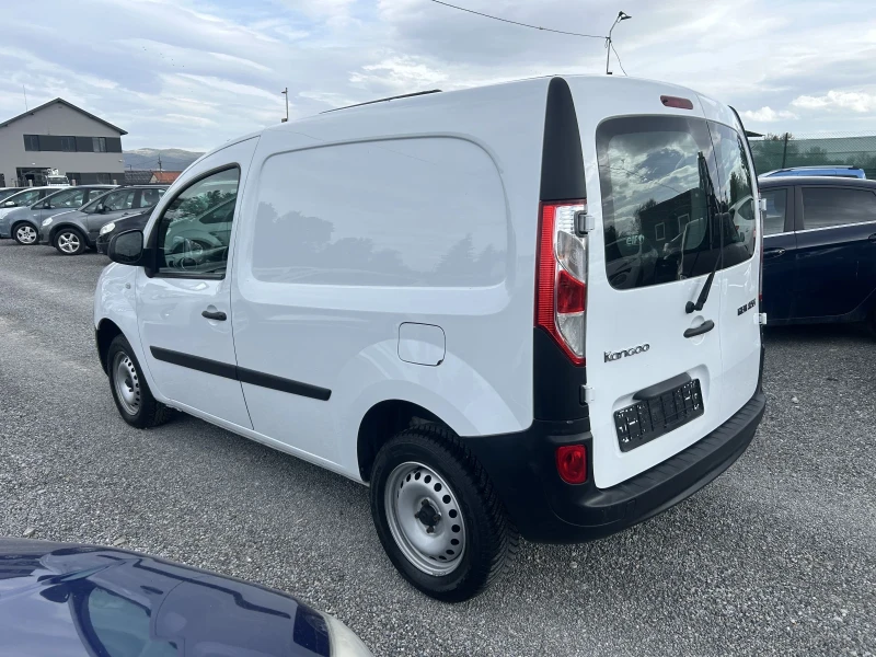 Renault Kangoo 1.5 dci euro6, снимка 4 - Автомобили и джипове - 51616258