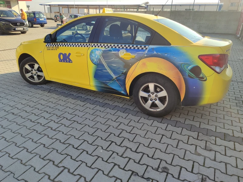 Chevrolet Cruze 1.8 141к.с. заводска газ , снимка 3 - Автомобили и джипове - 52825121