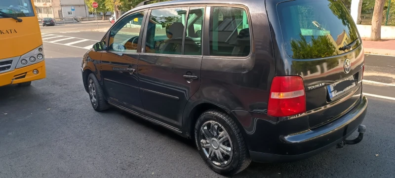 VW Touran 1.9TD? 105кн, снимка 3 - Автомобили и джипове - 51792712