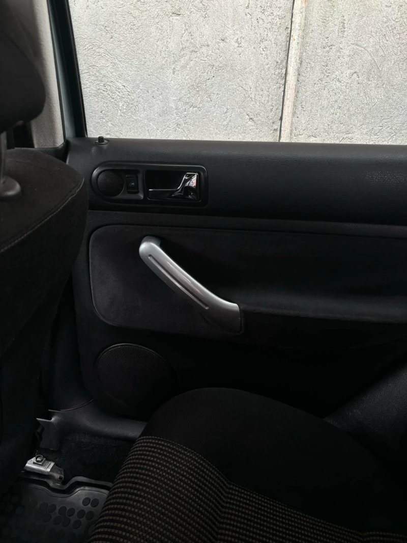 VW Golf, снимка 9 - Автомобили и джипове - 52283913