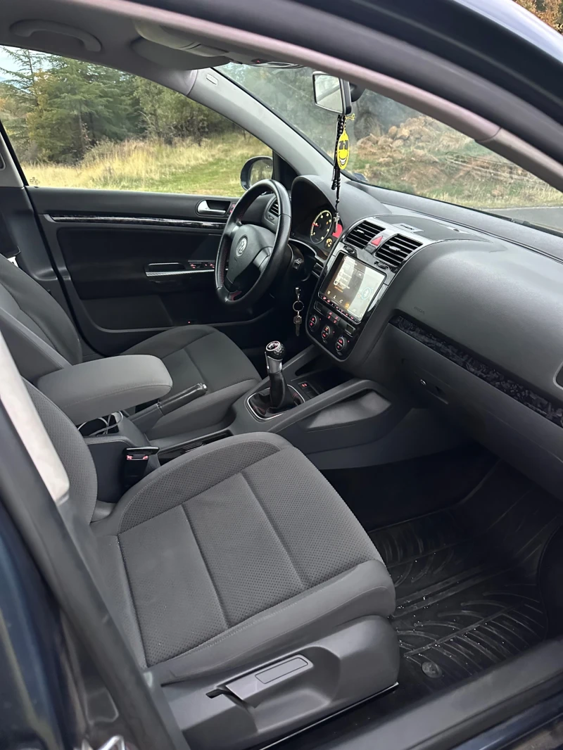 VW Golf, снимка 11 - Автомобили и джипове - 52369446