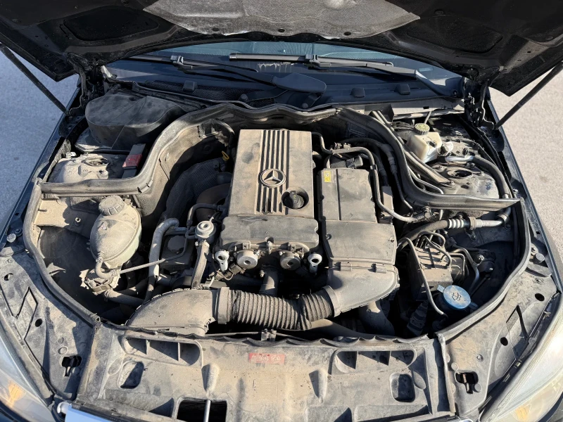 Mercedes-Benz C 180 1.8 Kompressor, снимка 17 - Автомобили и джипове - 52813345