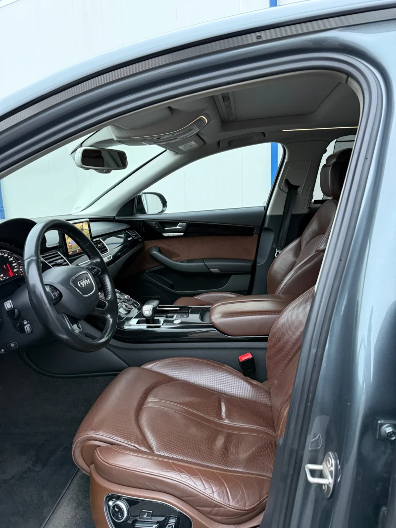 Audi A8 * LONG* 3XTV* FULL MAXXX* ТОП ЦЕНА* EXCLUSIVE* , снимка 8 - Автомобили и джипове - 52829694