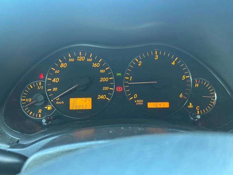 Toyota Avensis D4D 2.0 Diesel 116 hp , снимка 7 - Автомобили и джипове - 53156202