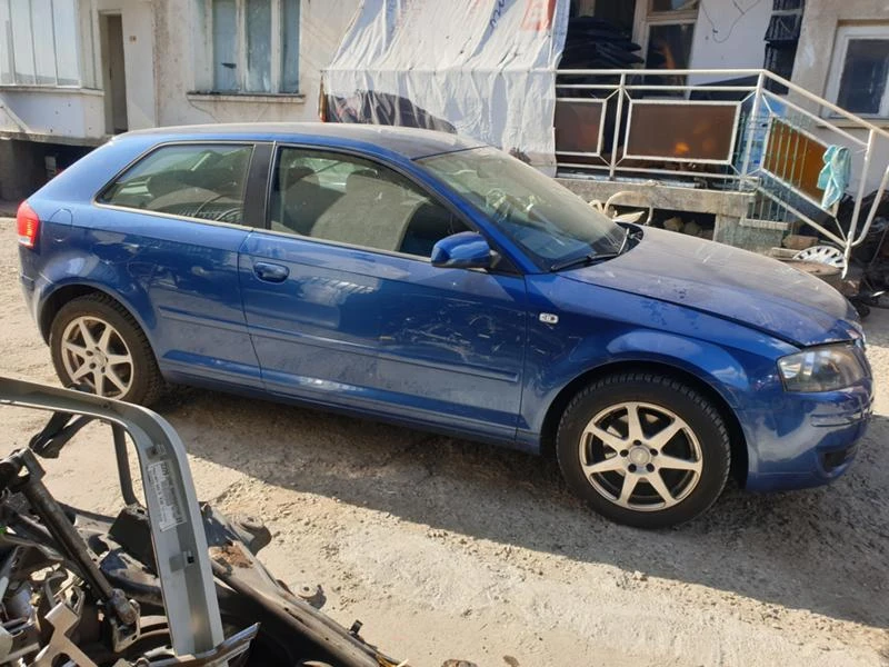 Audi A3 8P 2.0FSI AXW, снимка 13 - Автомобили и джипове - 46668144