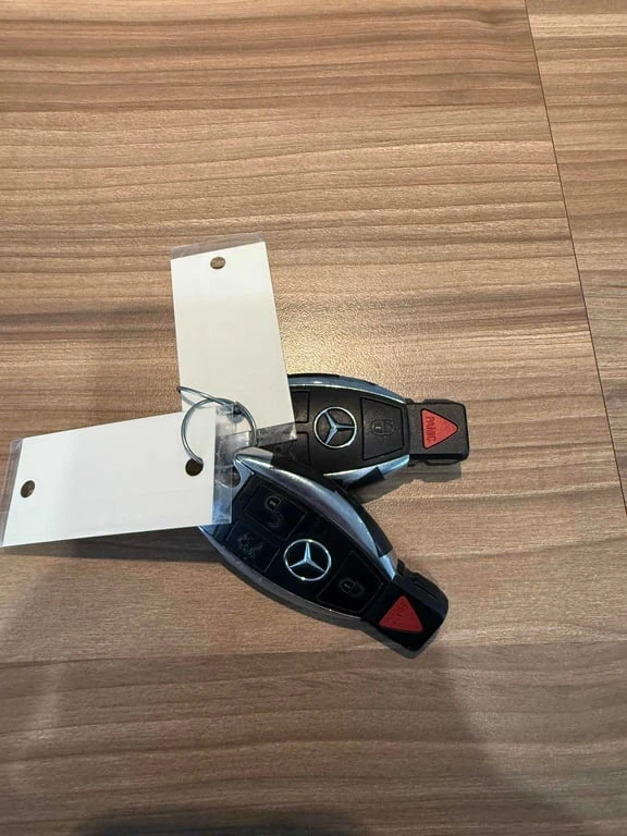 Mercedes-Benz E 350 * CARFAX * БЕЗ ПЪРВОНАЧАЛНА ВНОСКА, снимка 12 - Автомобили и джипове - 52776461