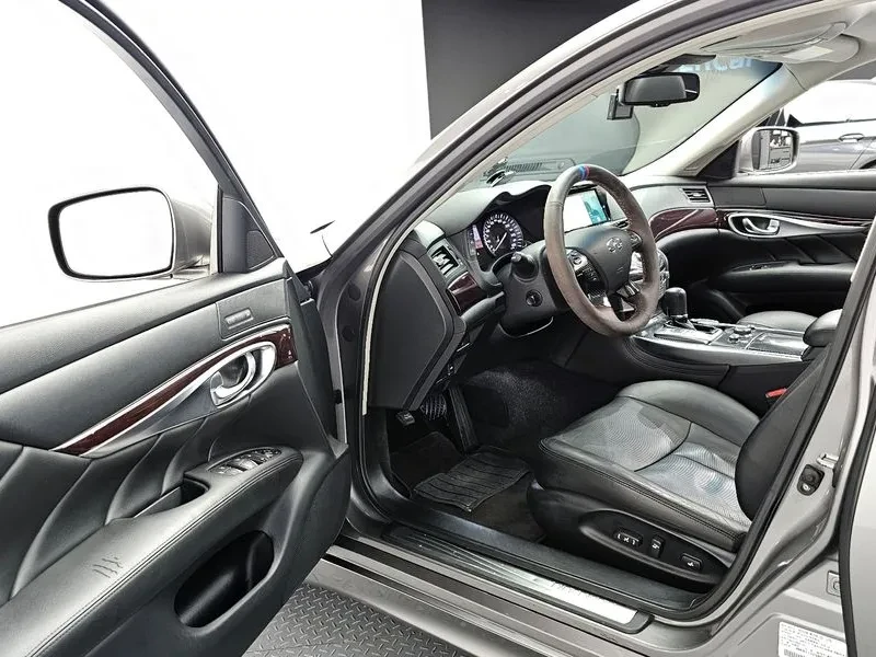 Infiniti M 37 3.7 - САМО 30% АВАНС, снимка 10 - Автомобили и джипове - 56285529