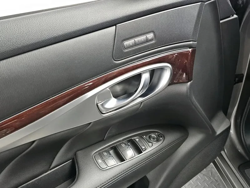 Infiniti M 37 3.7 - САМО 30% АВАНС, снимка 16 - Автомобили и джипове - 56285529