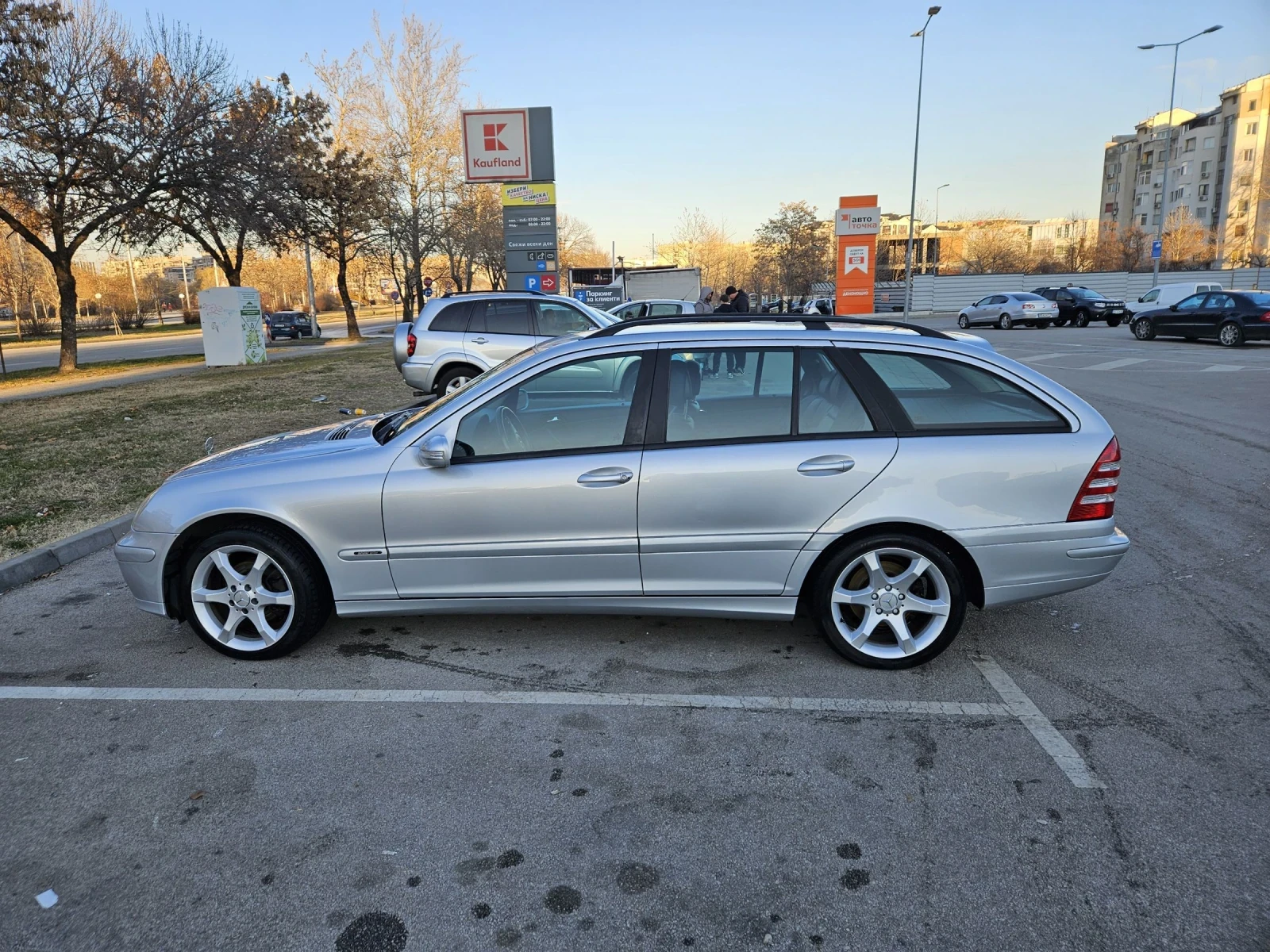 Mercedes-Benz C 200  - изображение 2