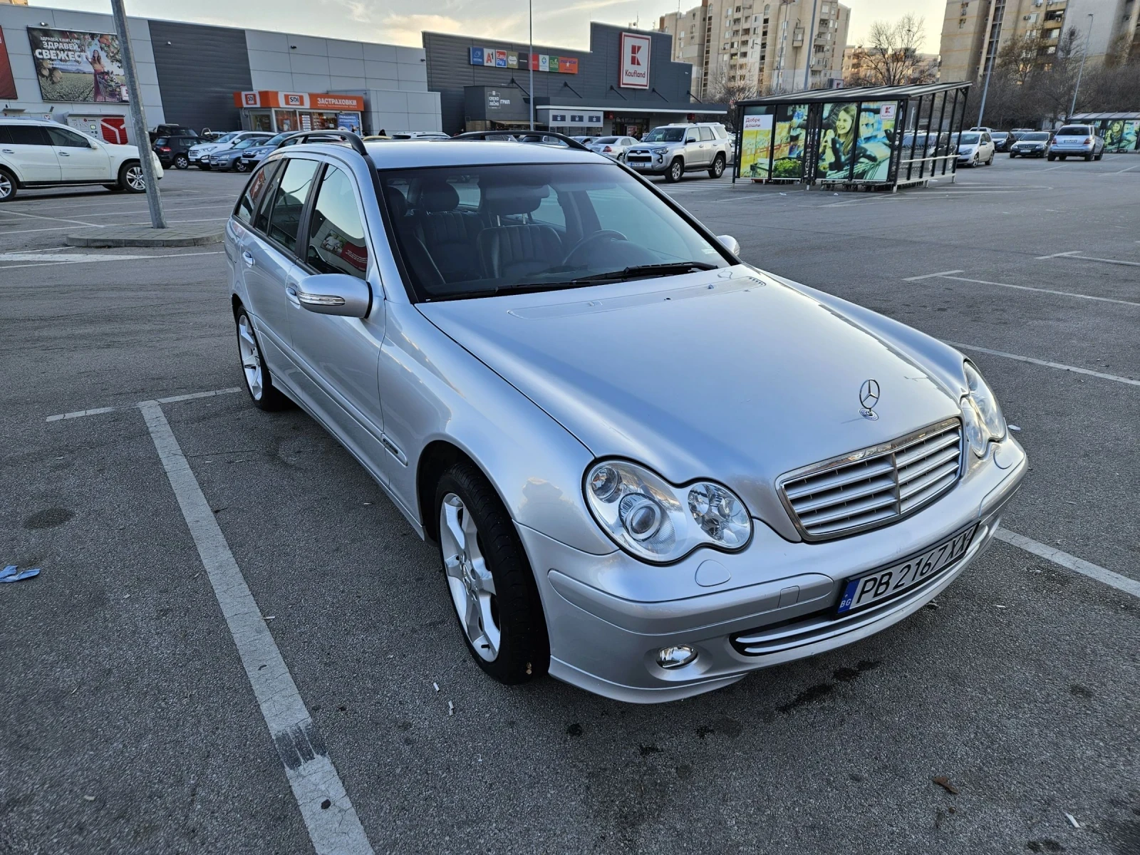 Mercedes-Benz C 200  - изображение 7