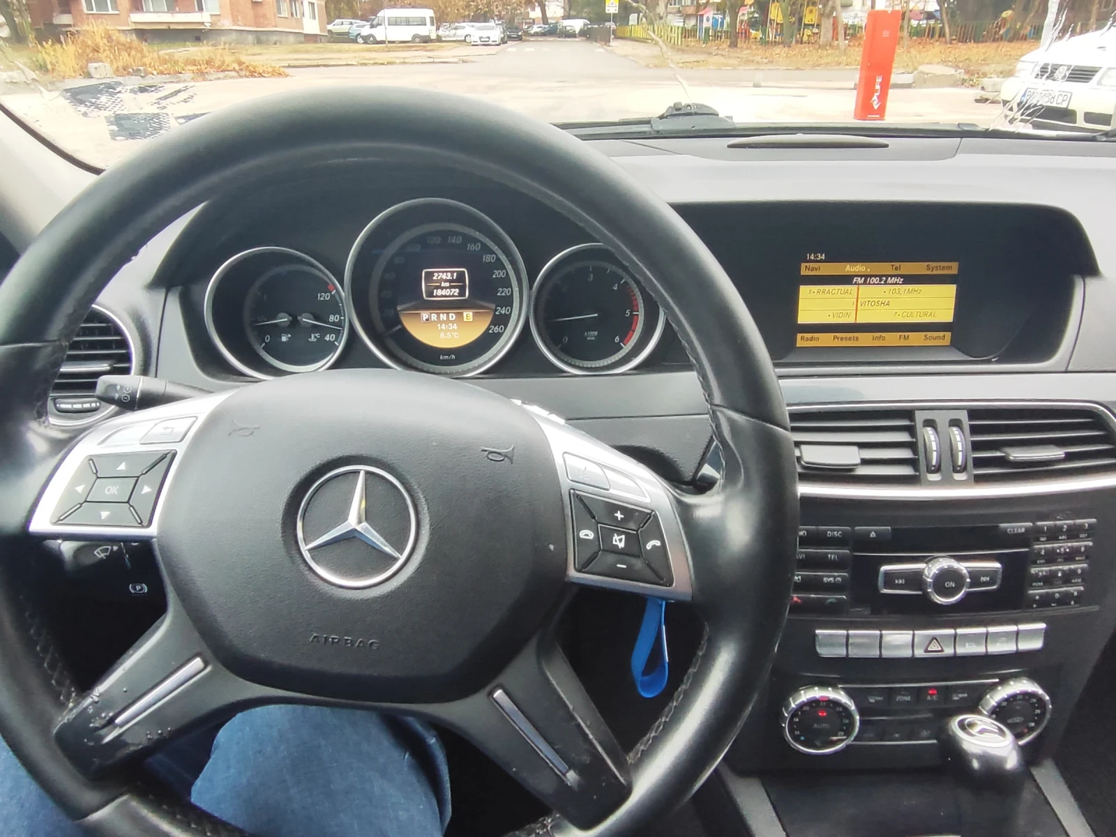 Mercedes-Benz C 200  - изображение 5