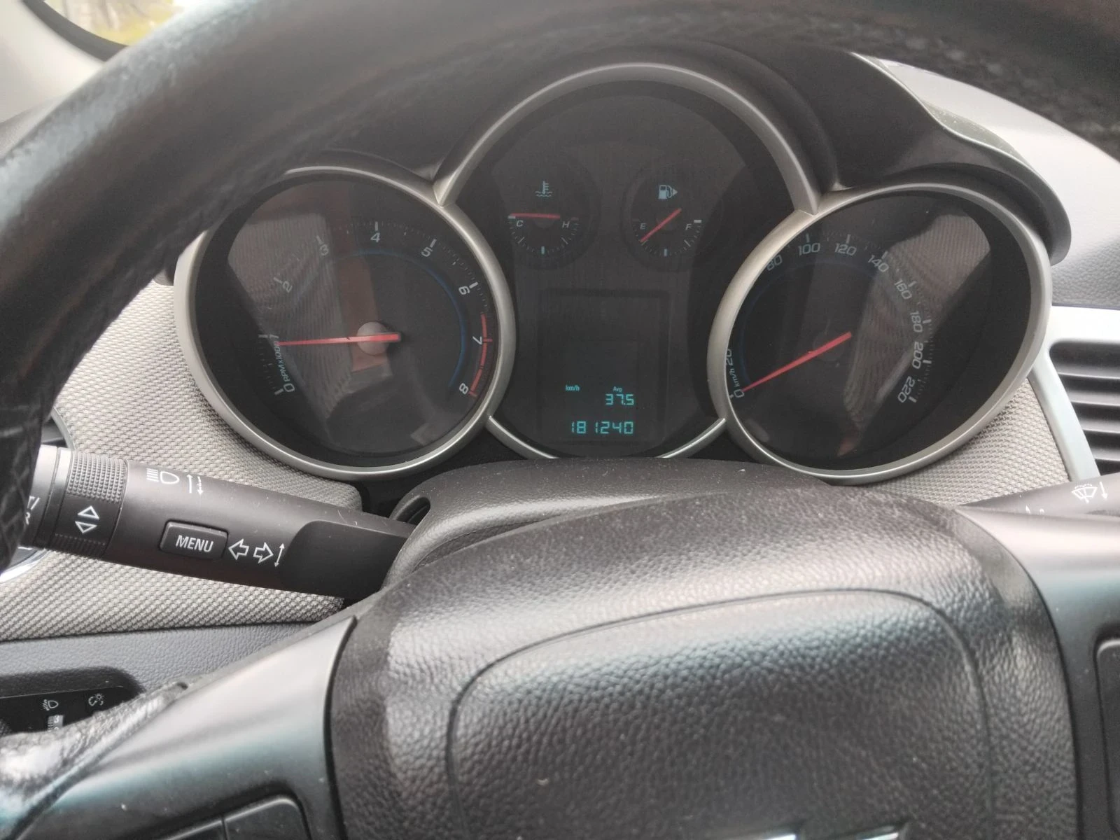 Chevrolet Cruze  - изображение 6