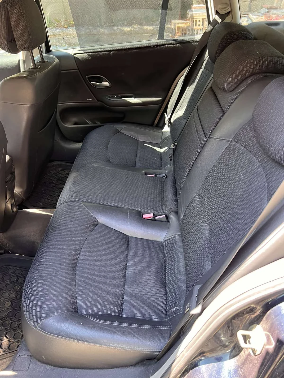 Renault Laguna  - изображение 9