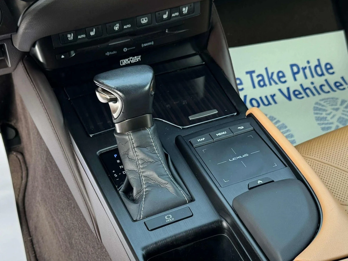 Lexus ES 350 Mark & Levinson /  / Flaxen Interior | Mobile.bg   12