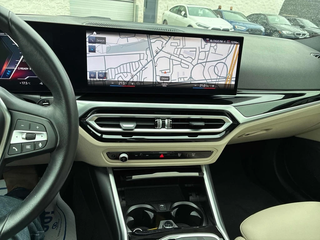 BMW i4 * eDrive40 * CARFAX *    | Mobile.bg   8