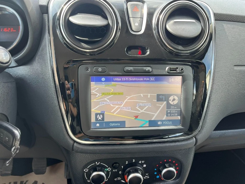 Dacia Lodgy 1.2 Stepway E-6 - изображение 8