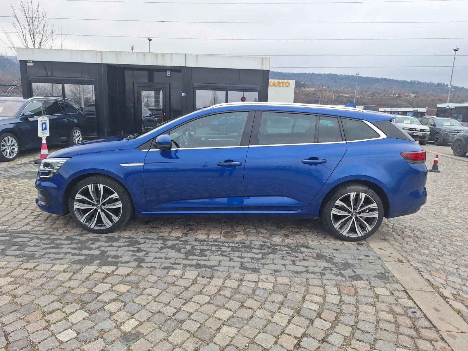 Renault Megane GRANDTOUR 1.3TCe 140к.с. EDC - изображение 7