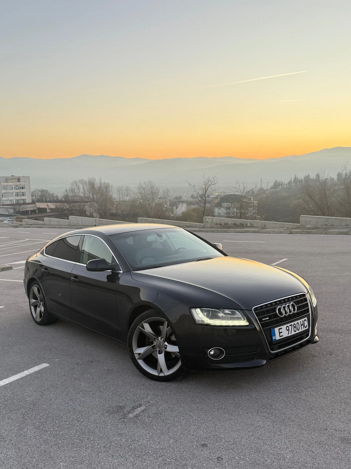 Audi A5 Sportback/3.0 TDI/Quattro/S-tronic/B&O/DriveSelect, снимка 11 - Автомобили и джипове - 53864320