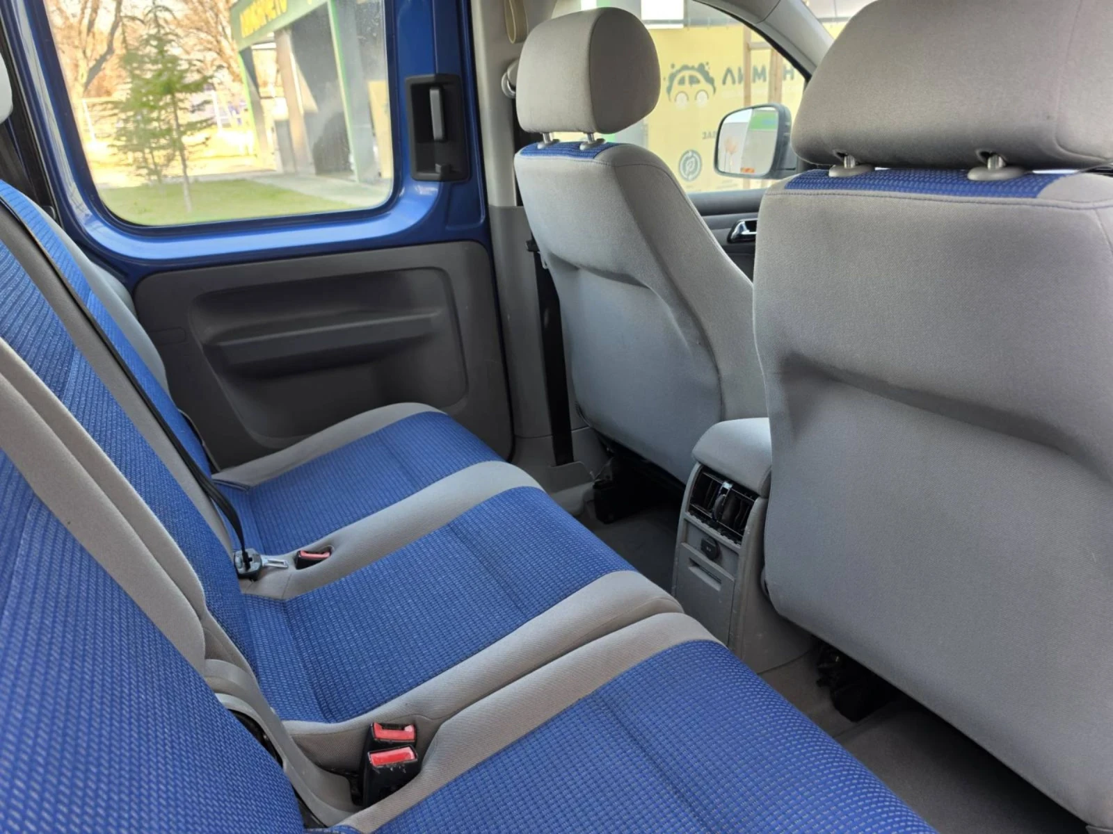 VW Caddy 1.9, снимка 16 - Автомобили и джипове - 53989375