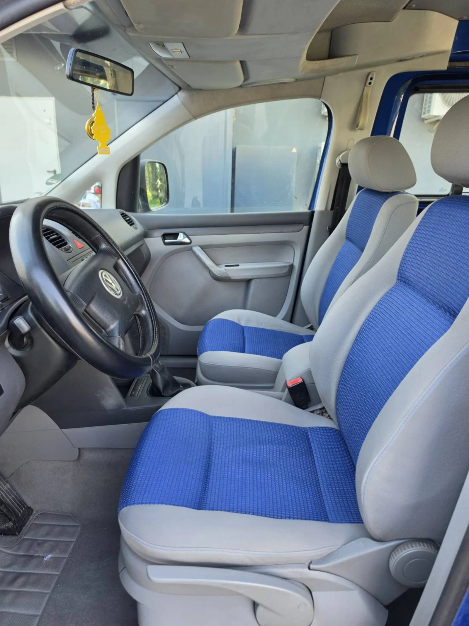 VW Caddy 1.9, снимка 12 - Автомобили и джипове - 53989375