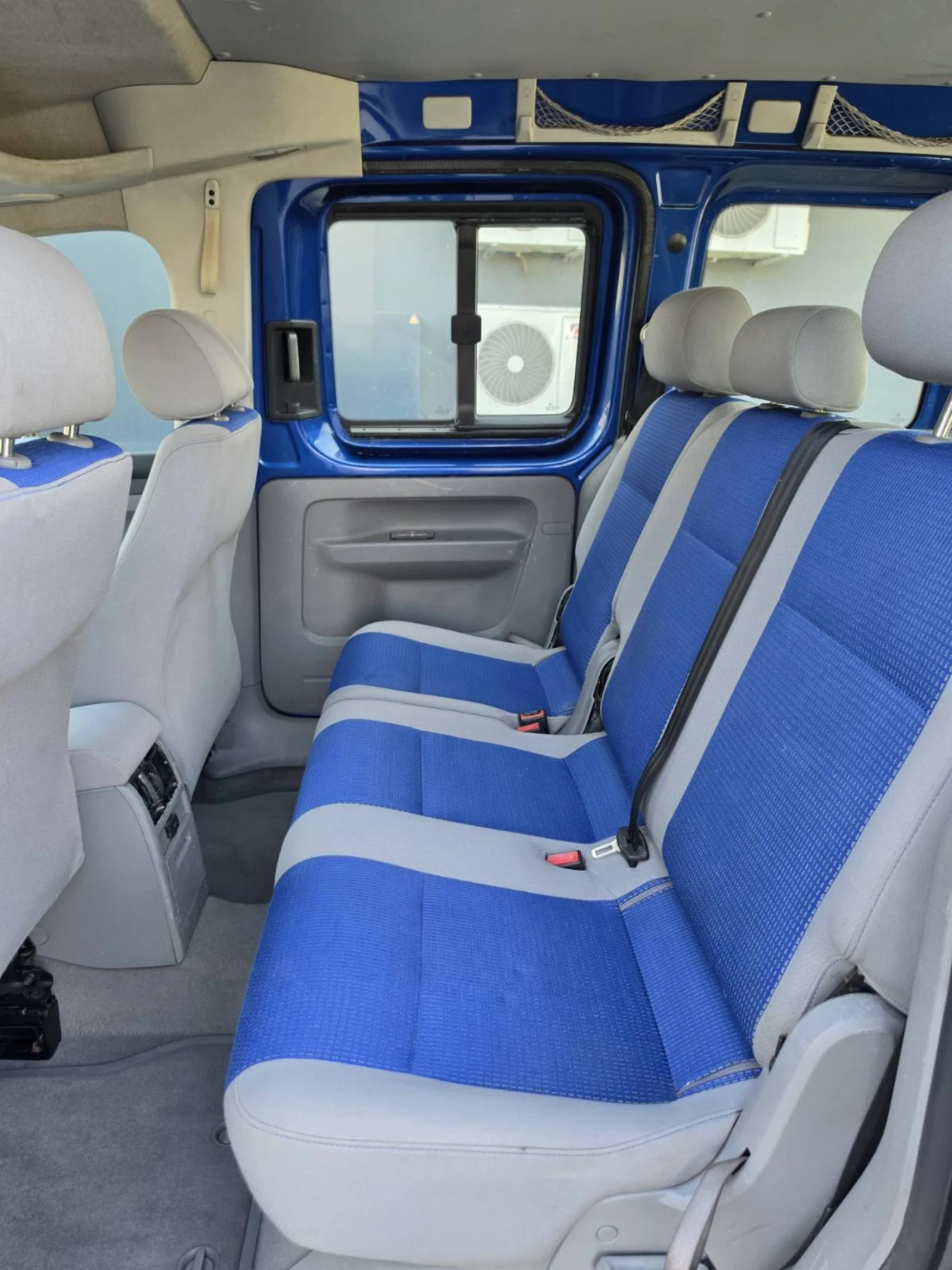 VW Caddy 1.9, снимка 9 - Автомобили и джипове - 53989375