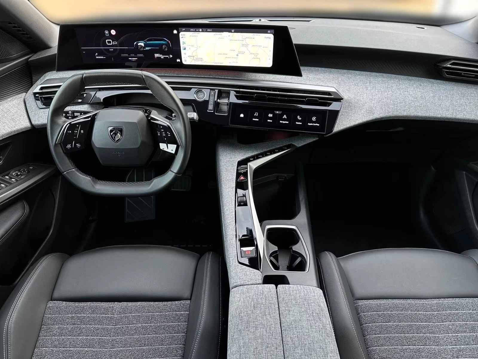 Peugeot 5008 ALLURE/136HP/7S/360/ACC/NAVI/DIGI/CPLAY/KLESS/264q, снимка 8 - Автомобили и джипове - 54439836
