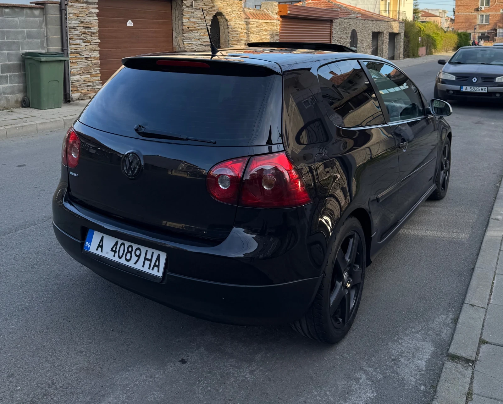VW Golf 1.4TSI ОБСЛУЖЕН ПЪРВИ СОБСТВЕНИК ВИДЕО ЛИЗИНГ, снимка 5 - Автомобили и джипове - 54478212
