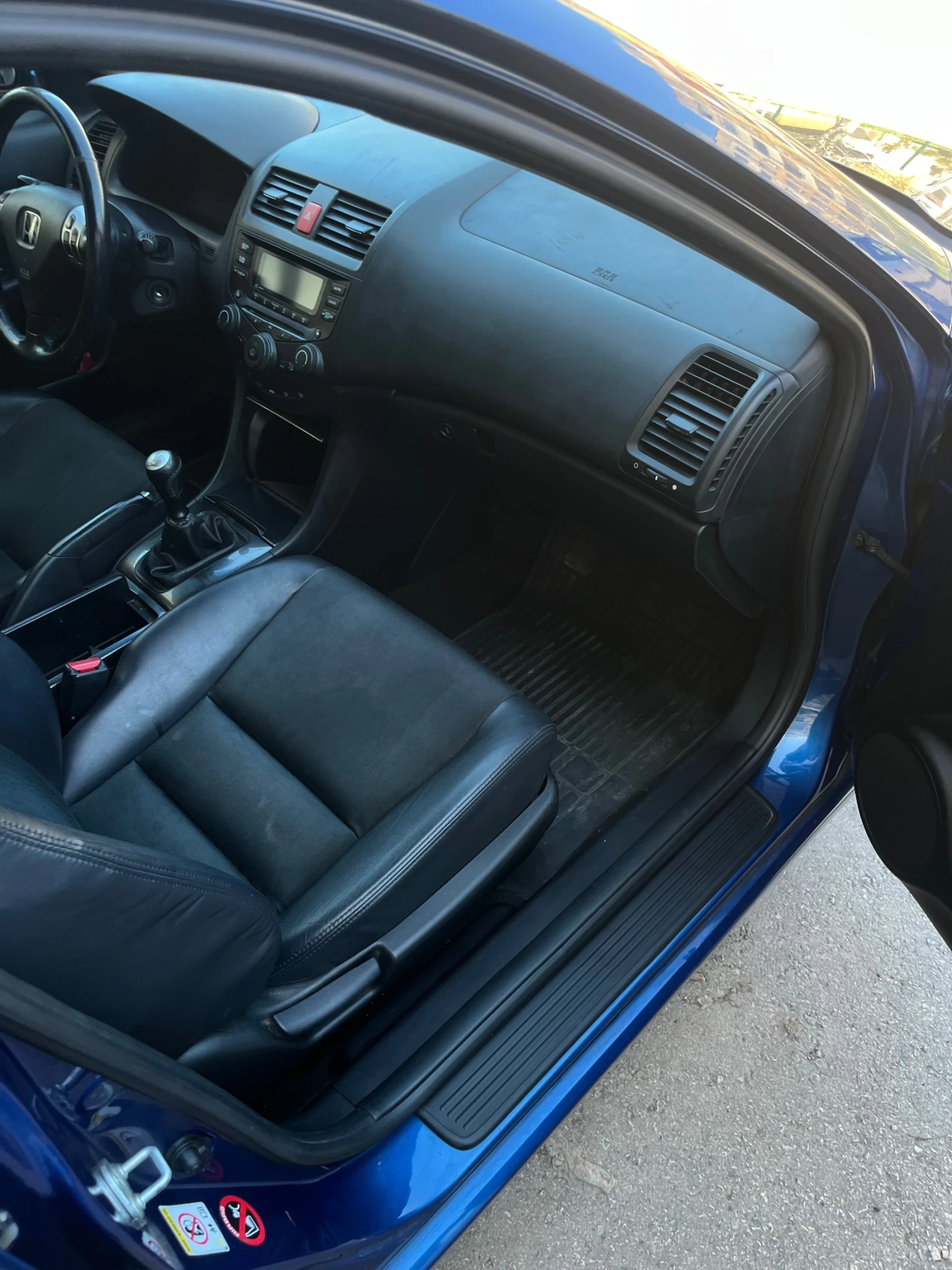 Honda Accord, снимка 17 - Автомобили и джипове - 54642581