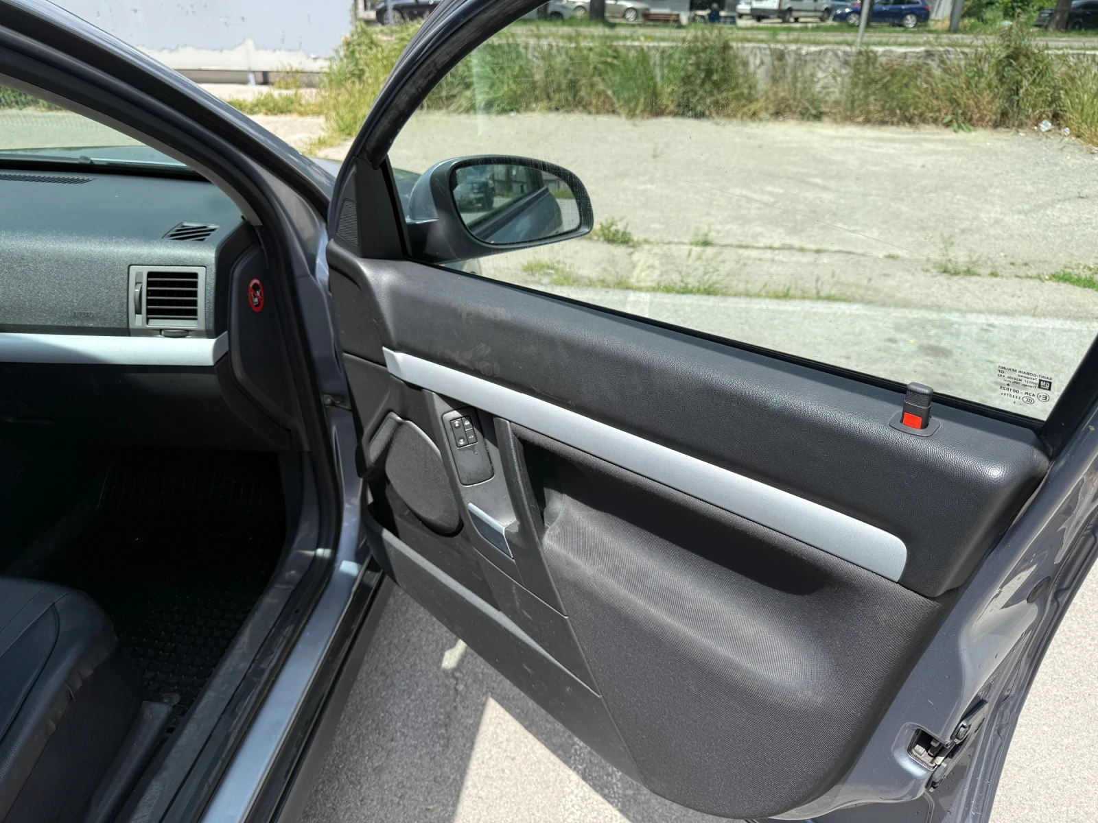 Opel Vectra 1, 8 122кс., снимка 16 - Автомобили и джипове - 54720979