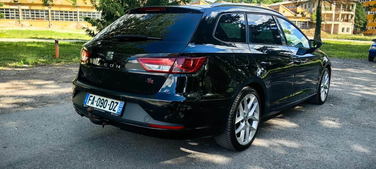 Seat Leon Seat Leon FR 2.0 TDI 150hp CRL , снимка 5 - Автомобили и джипове - 54911902