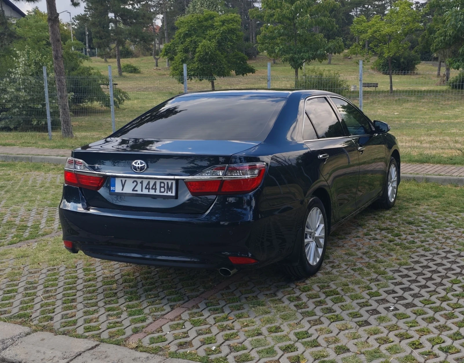 Toyota Camry, снимка 10 - Автомобили и джипове - 55148520
