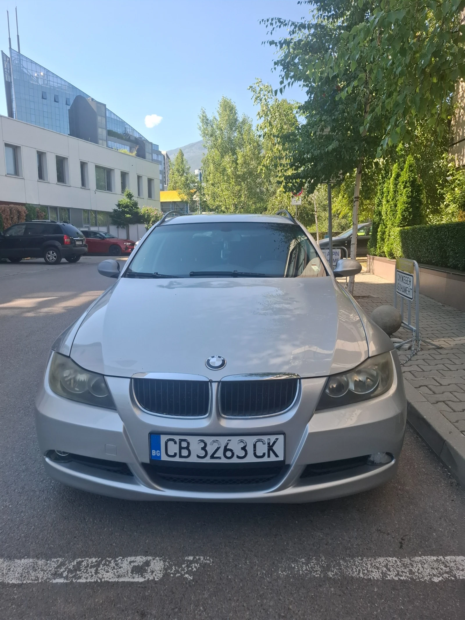 BMW 320, снимка 2 - Автомобили и джипове - 55545122