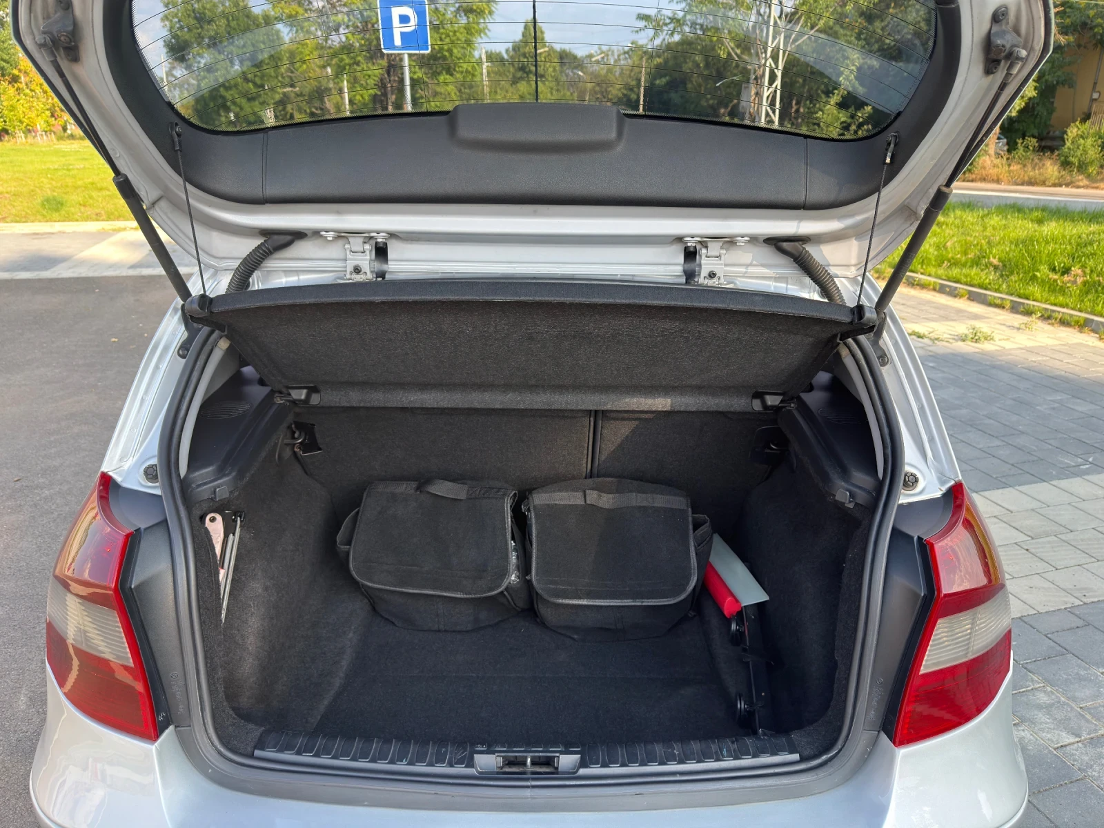 BMW 120 120d, снимка 13 - Автомобили и джипове - 55599400