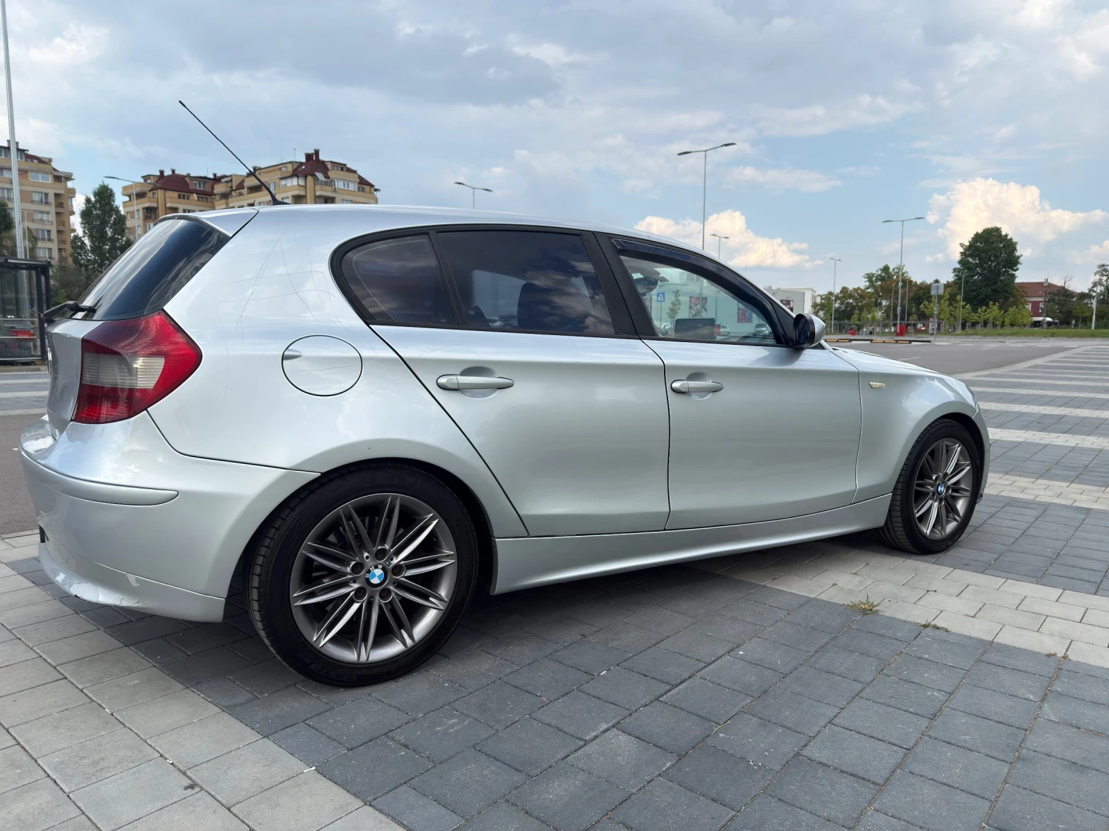 BMW 120 120d, снимка 5 - Автомобили и джипове - 55599400