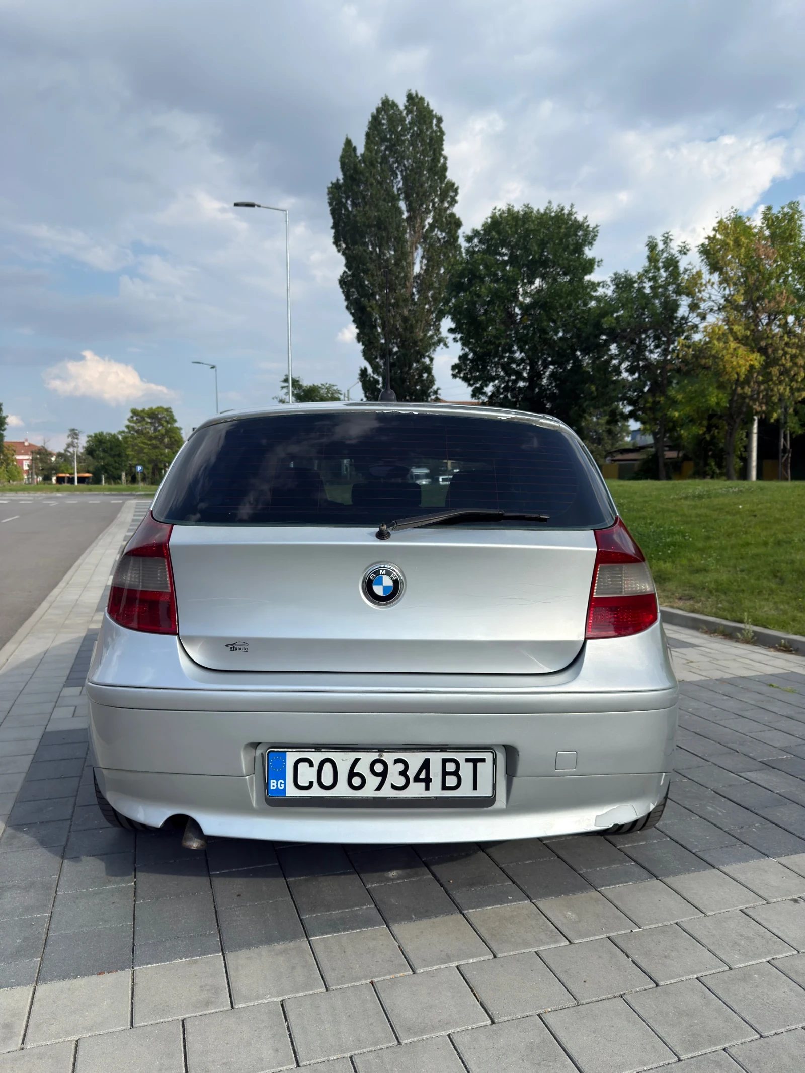 BMW 120 120d, снимка 4 - Автомобили и джипове - 55599400