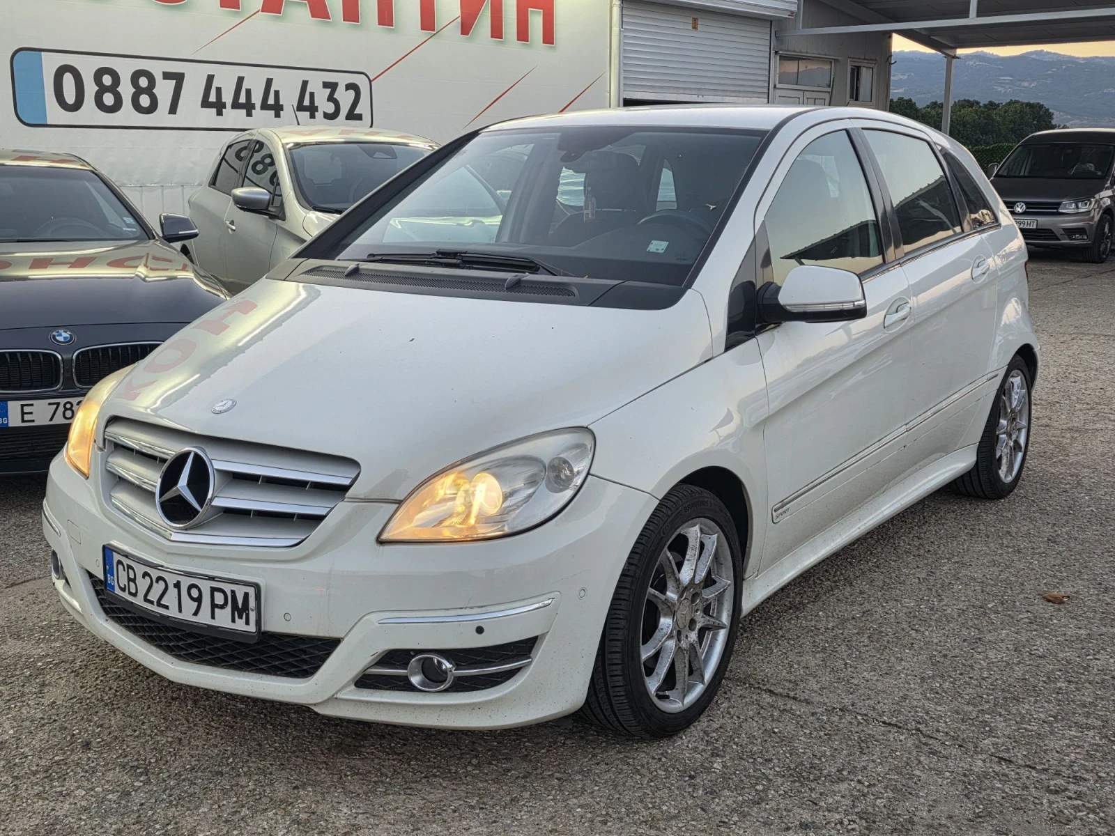 Mercedes-Benz B 200 Cdi | Автоматик | Топ състояние , снимка 2 - Автомобили и джипове - 55729359
