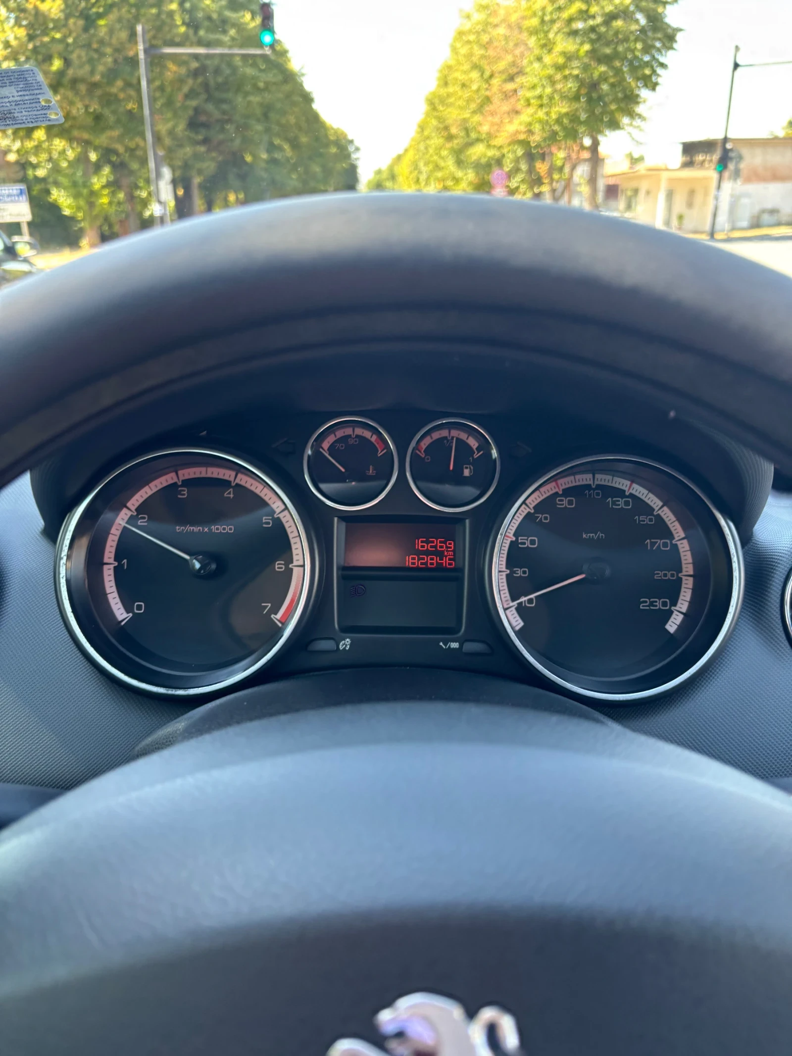 Peugeot 308, снимка 5 - Автомобили и джипове - 56008087