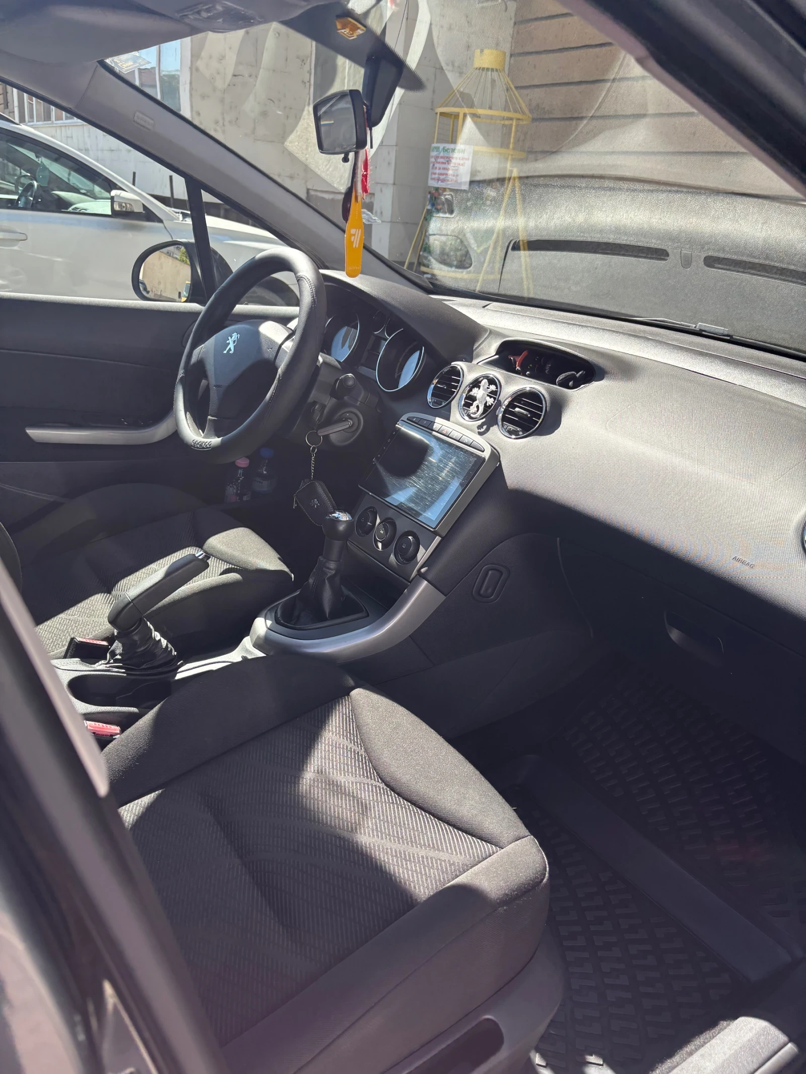 Peugeot 308, снимка 13 - Автомобили и джипове - 56008087