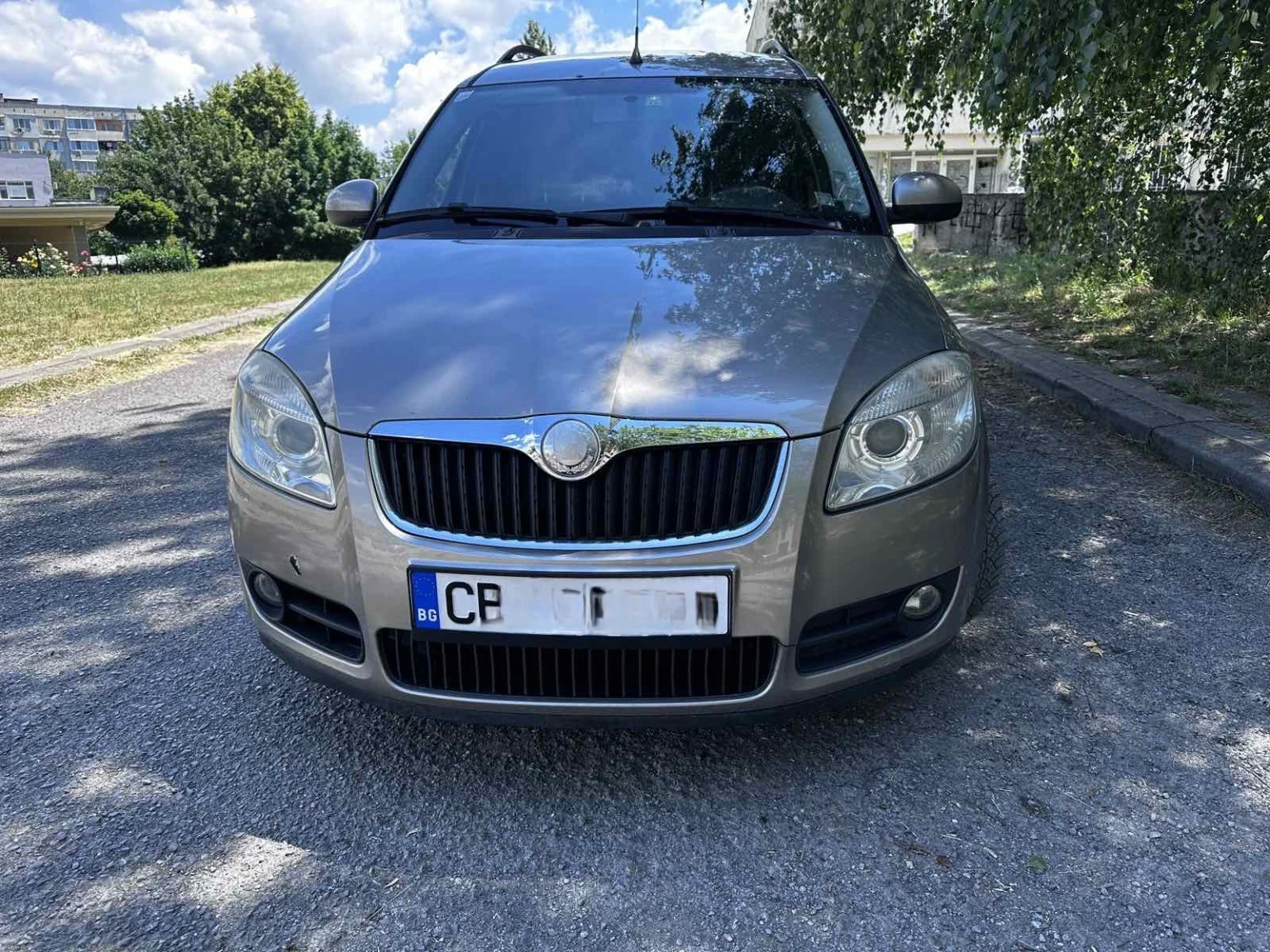 Skoda Roomster, снимка 3 - Автомобили и джипове - 56097563