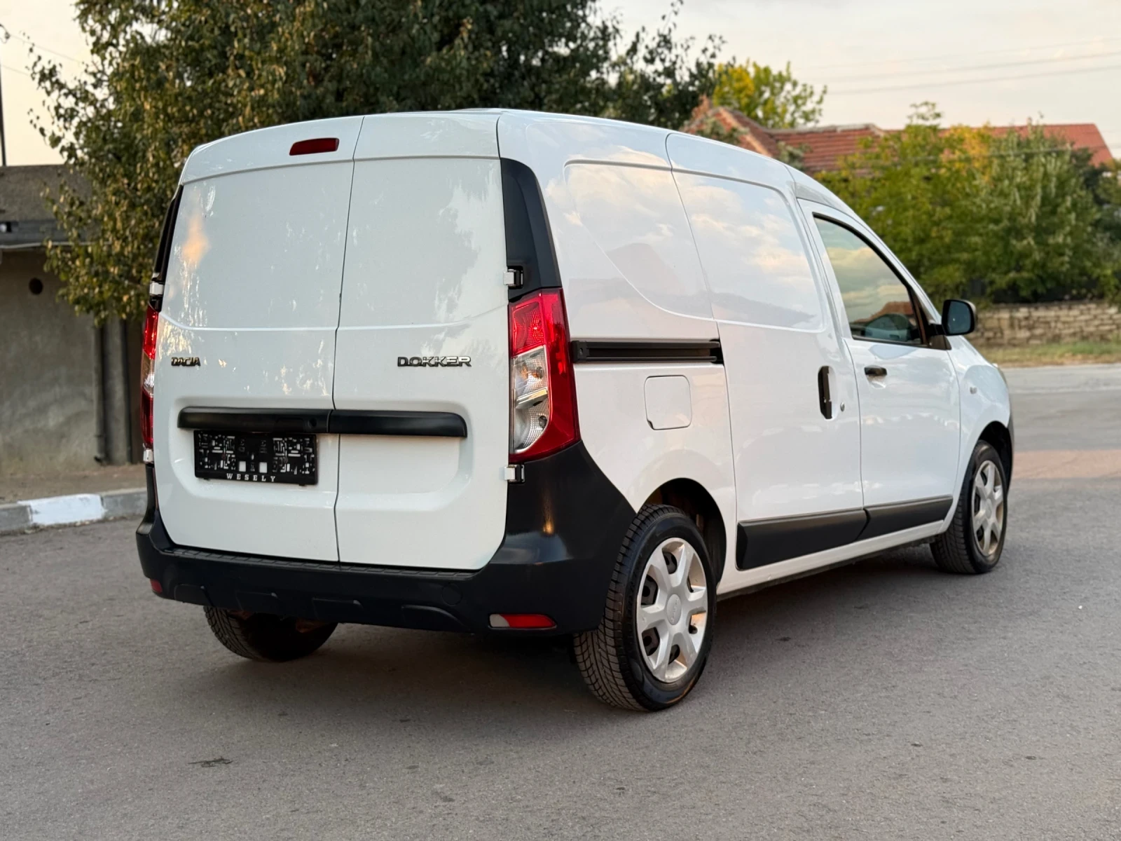 Dacia Dokker Face~MAXI, снимка 3 - Автомобили и джипове - 56233199