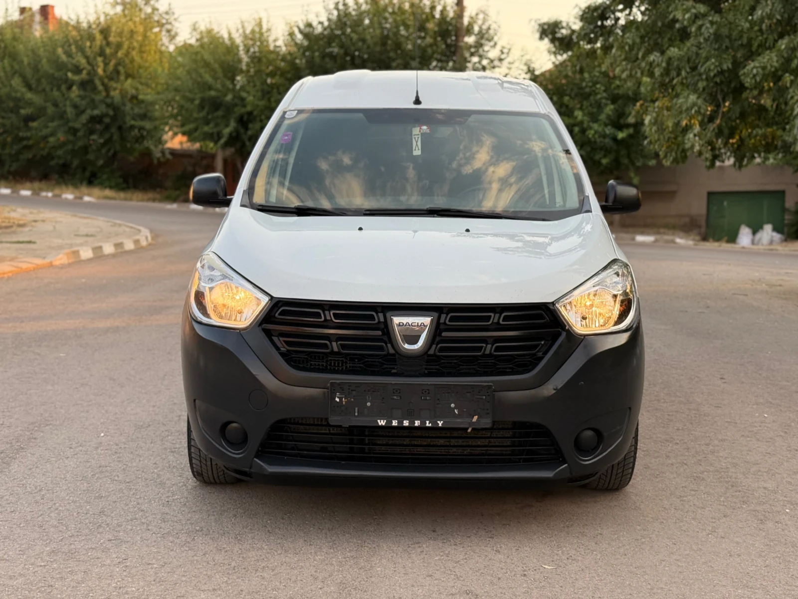 Dacia Dokker Face~MAXI, снимка 8 - Автомобили и джипове - 56233199