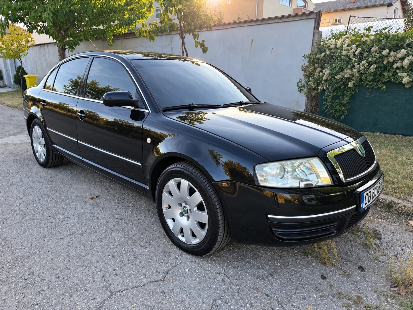 Skoda Superb V6 2.8i, снимка 8 - Автомобили и джипове - 56430292
