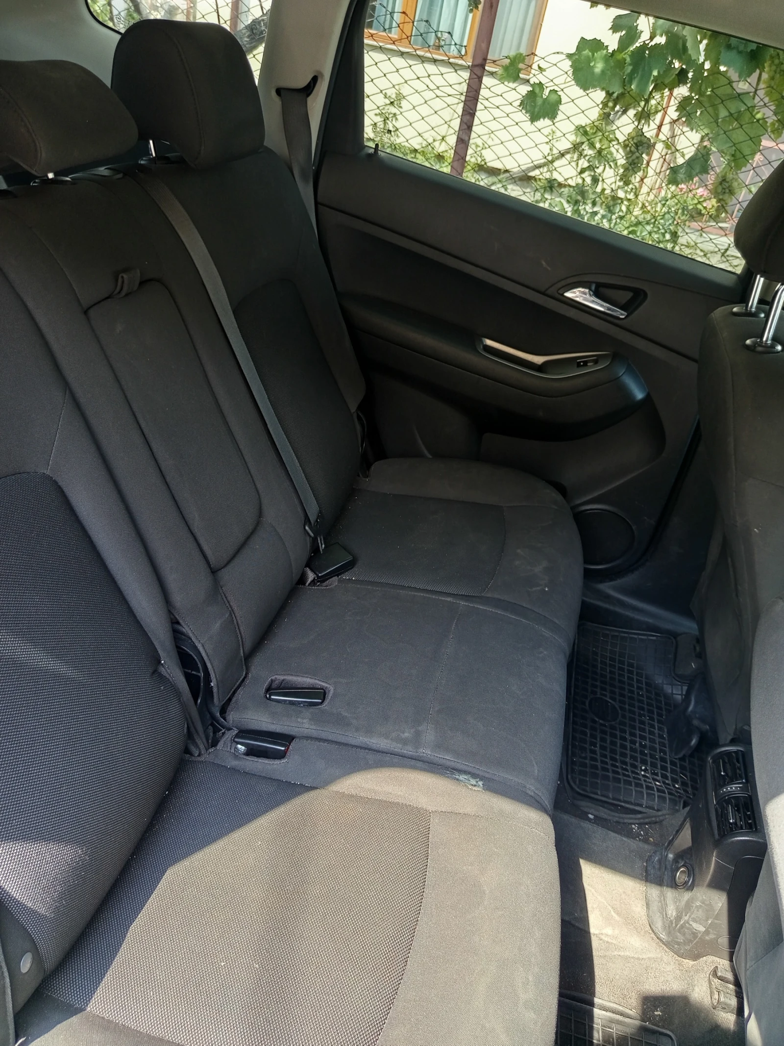 Chevrolet Orlando, снимка 9 - Автомобили и джипове - 56482365