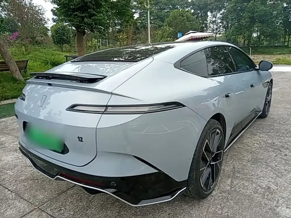 Avatr 12 650 Triple Laser AWD Performance Edition 2023, снимка 6 - Автомобили и джипове - 56704080