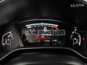 Honda Cr-v DIGITAL | DISTRONIC | LANE ASSIST | ПОДГРЕВИ, снимка 7