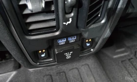 Jeep Grand cherokee 3.6* V6* 8ZF* ПОДГРЕВ* ОБДУХВАНЕ* КАМЕРА* МЪРТВА* , снимка 16
