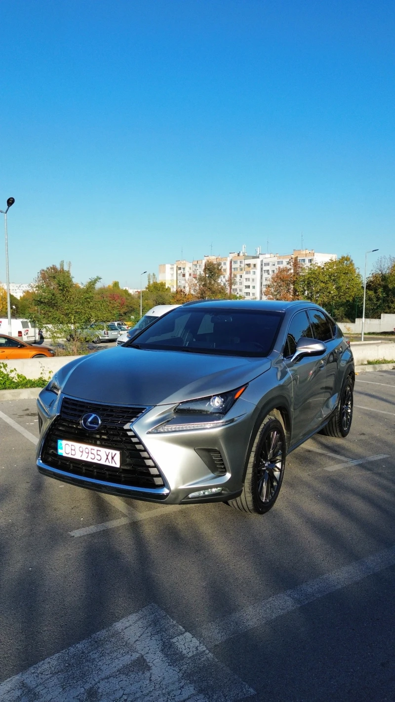 Lexus NX 300h, снимка 1 - Автомобили и джипове - 47730566